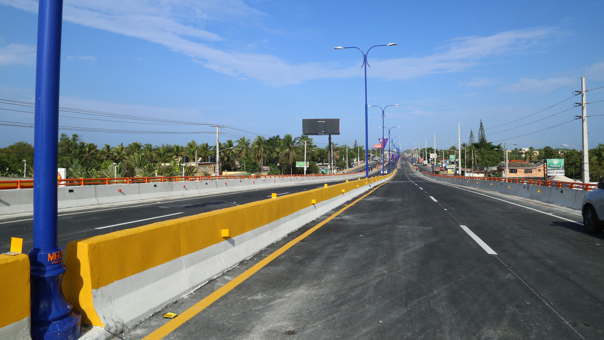 RECONSTRUCCIÓN Y AMPLIACIÓN DE LA AUTOPISTA LAS AMERICAS